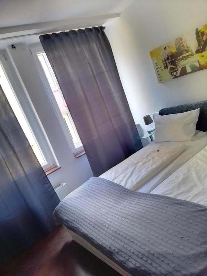 Studiotel Altstadt Apartments Duesseldorf Dış mekan fotoğraf